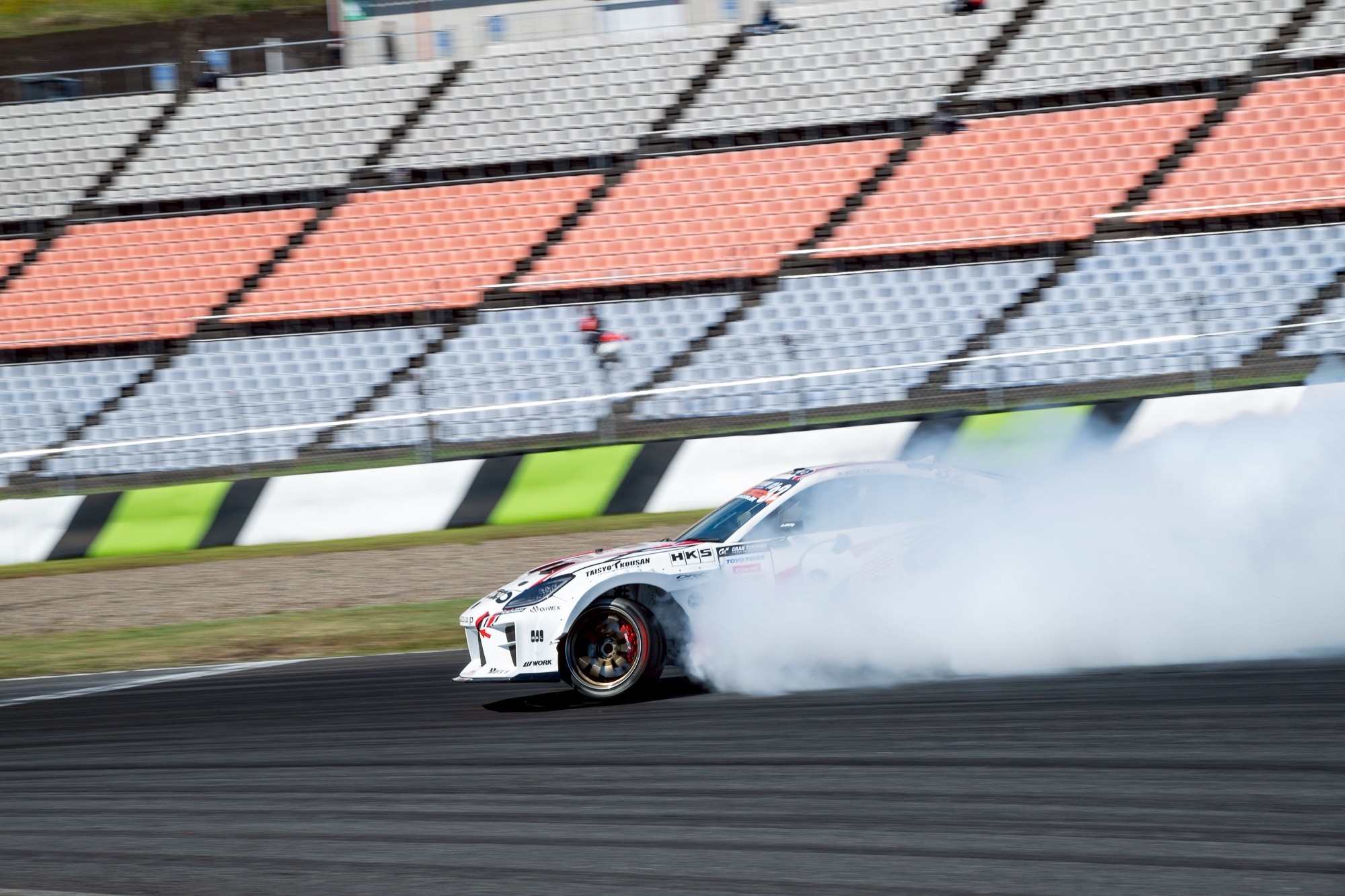 CUSCOレースサポートの瞬間 4